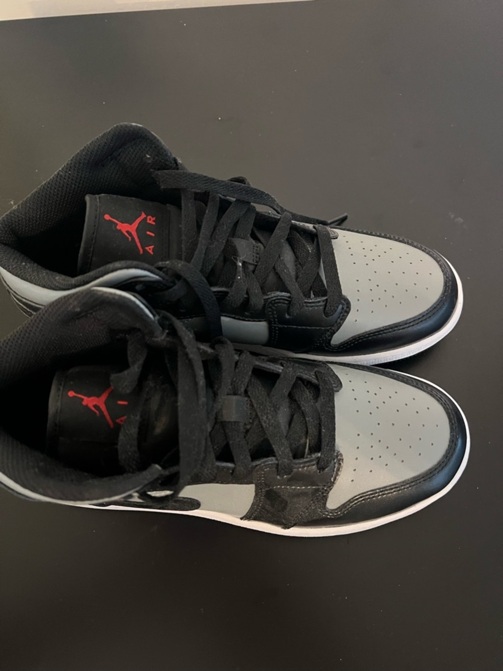 Nike Air Jordan 1 Mid "Shadow Red" sneaker - Picture 6 of 6